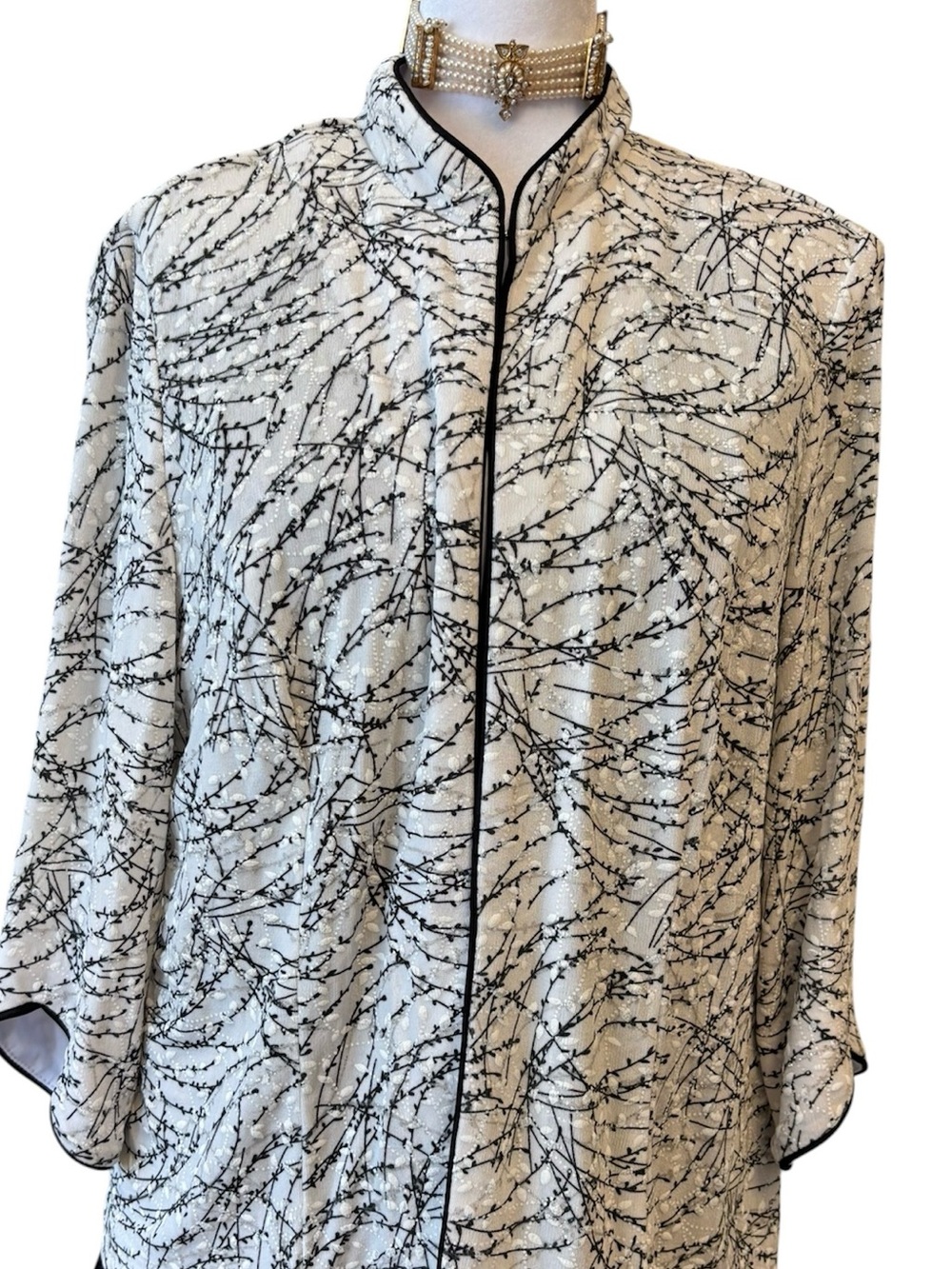 Alex Evenings White Branch Print Evening Blazer ✨